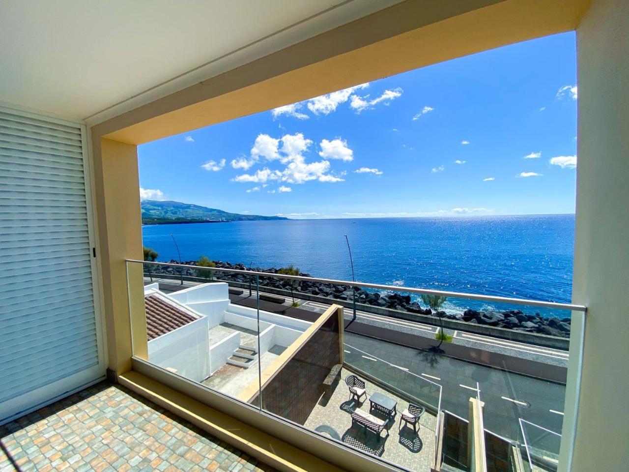 South Shore 1 Host & Chill in Sao Roque, Portugal