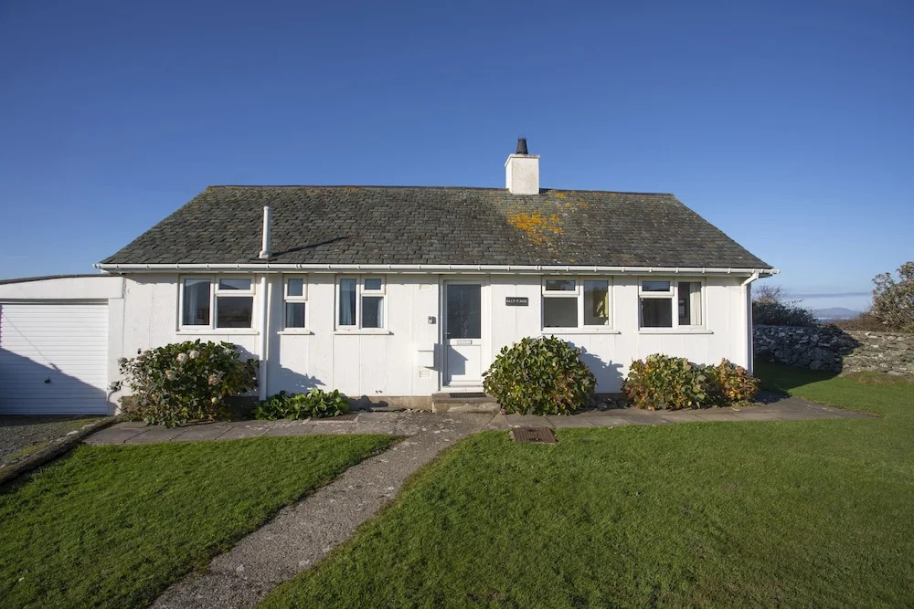 Allt y Mor in Harlech, United Kingdom
