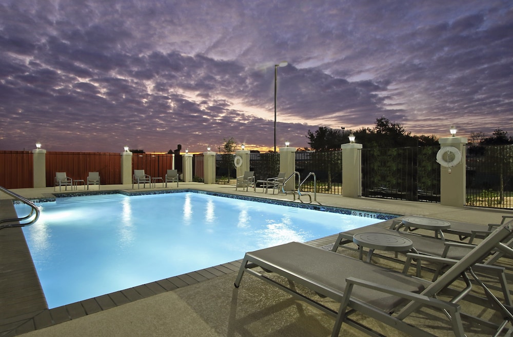 Holiday Inn Express & Suites Brookshire Katy Freeway by IHG - photo 14