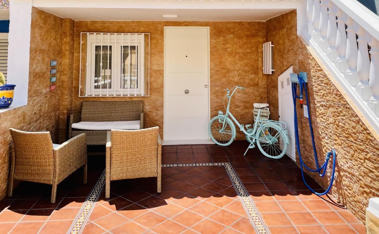 Summer Beach House — 4-Star Luxury Hotel in La Pobla De Farnals, Spain