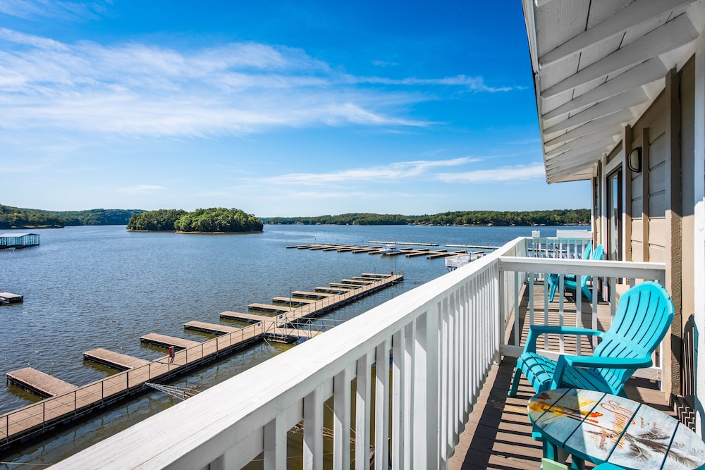 Margaritaville Lake Resort Lake of the Ozarks - photo 50