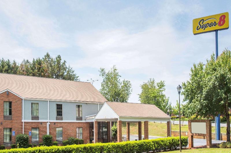 Super 8 by Wyndham Cornelia - photo 2