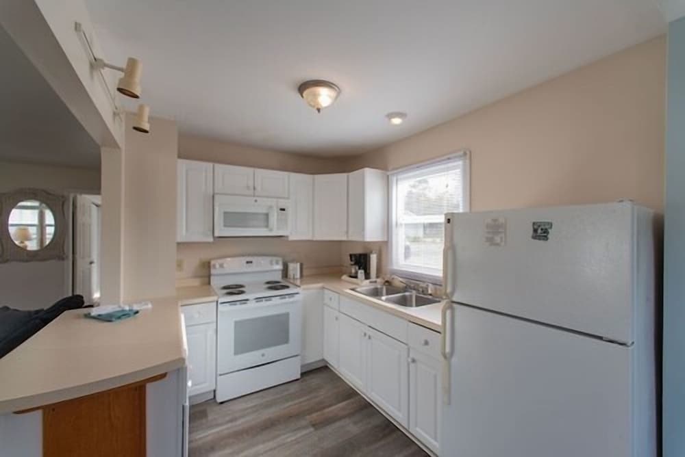 Edgewater Resort - photo 62