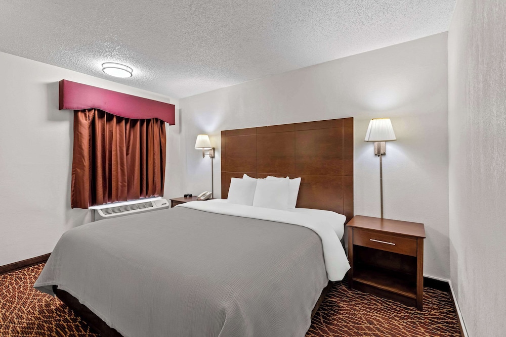 Quality Inn Marietta near Dobbins ARB - photo 12