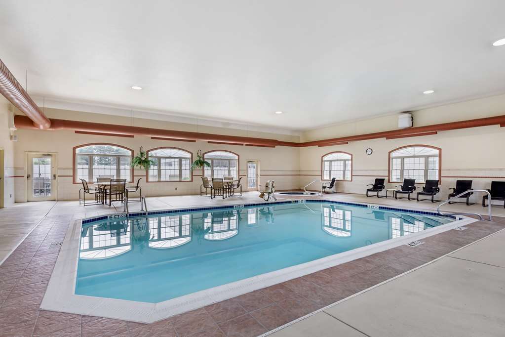 Best Western Plus Dutch Haus Inn and Suites - photo 42