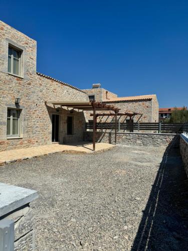 Mani Spot Sofia - carbon neutral hotel in Unknown City