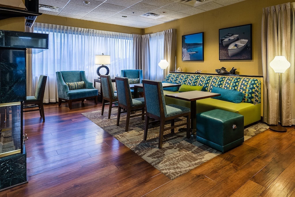 Hampton Inn Somerset - photo 11