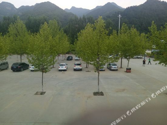 Nongjiale Jiuhao Hotel in Lushi Chengguanzhen, People's Republic of China