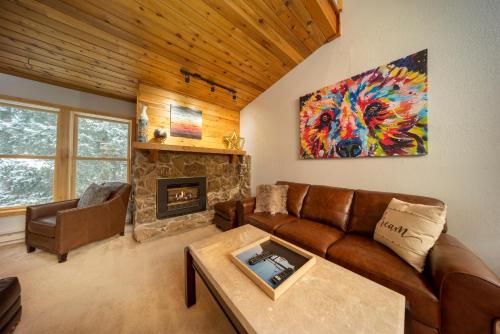 Creekside Unit 403 — Winter Park