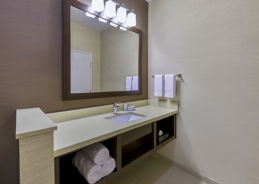 Fairfield Inn & Suites Riverside Corona Norco - photo 21