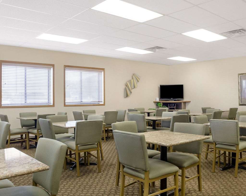 Quality Inn Bismarck I 94 - photo 33