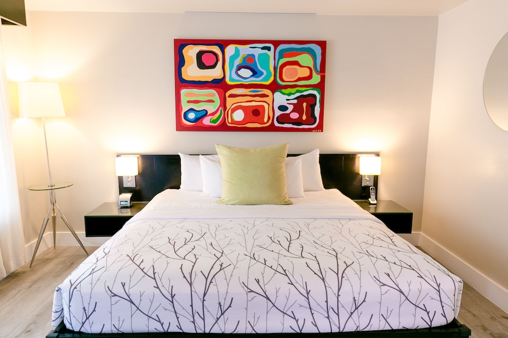 Hotel Current - photo 8