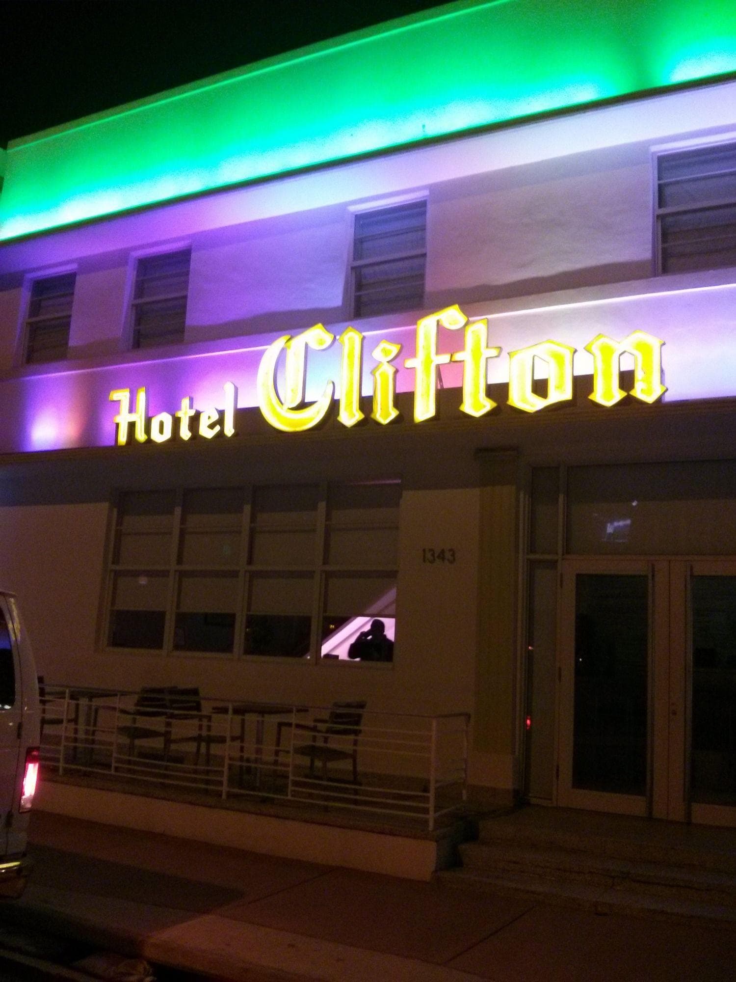 Clifton Hotel South Beach - photo 4