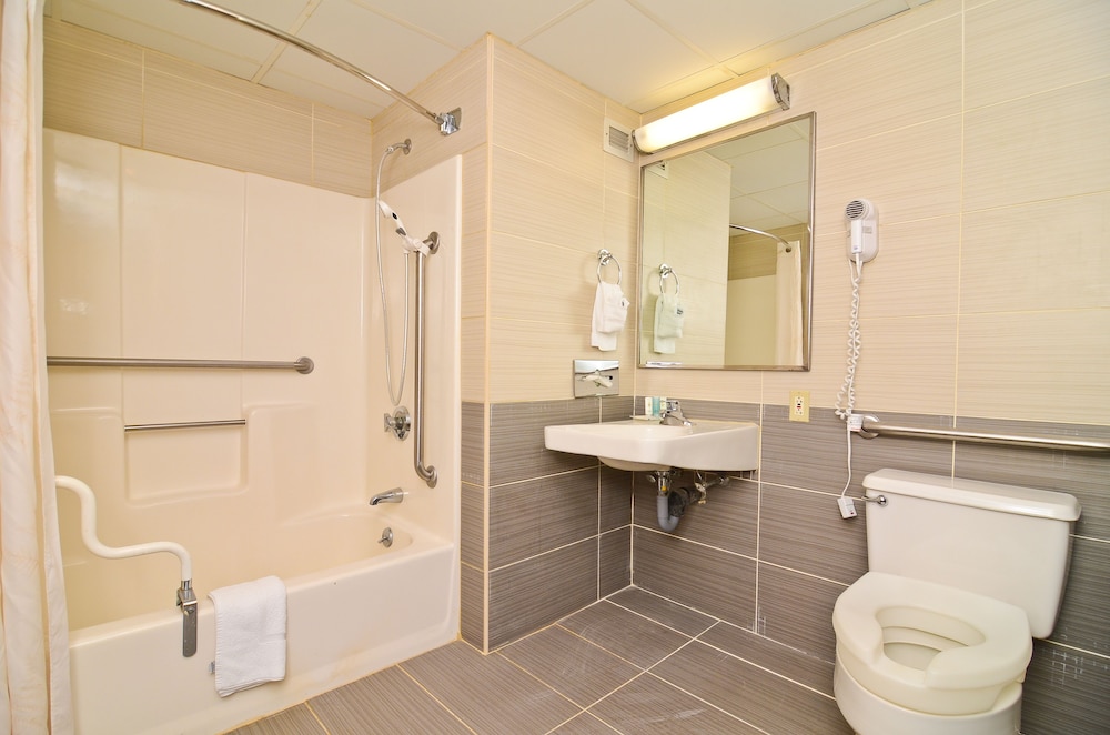 Travelodge by Wyndham Absecon Atlantic City - photo 11