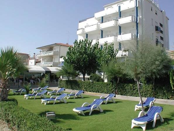 Hotel Sunrise — hotel in San Benedetto Del Tronto