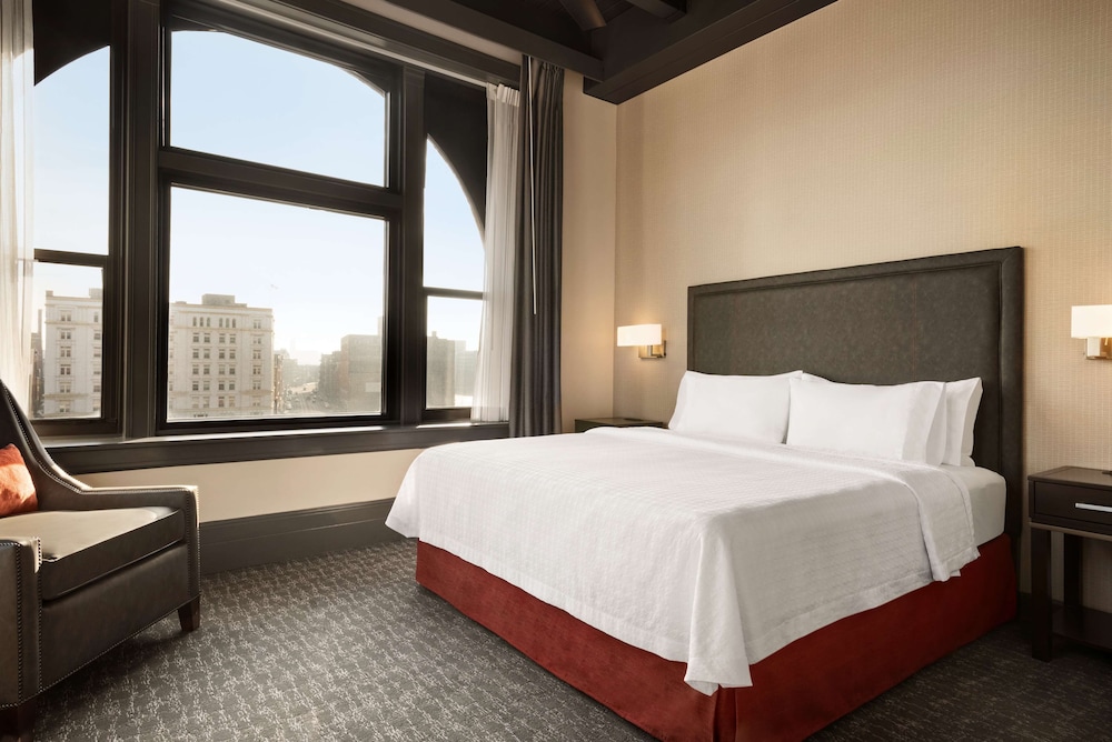 Homewood Suites By Hilton Milwaukee Downtown - photo 10
