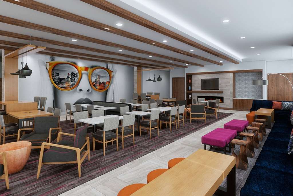 La Quinta Inn & Suites by Wyndham Mount Laurel Moorestown - photo 6