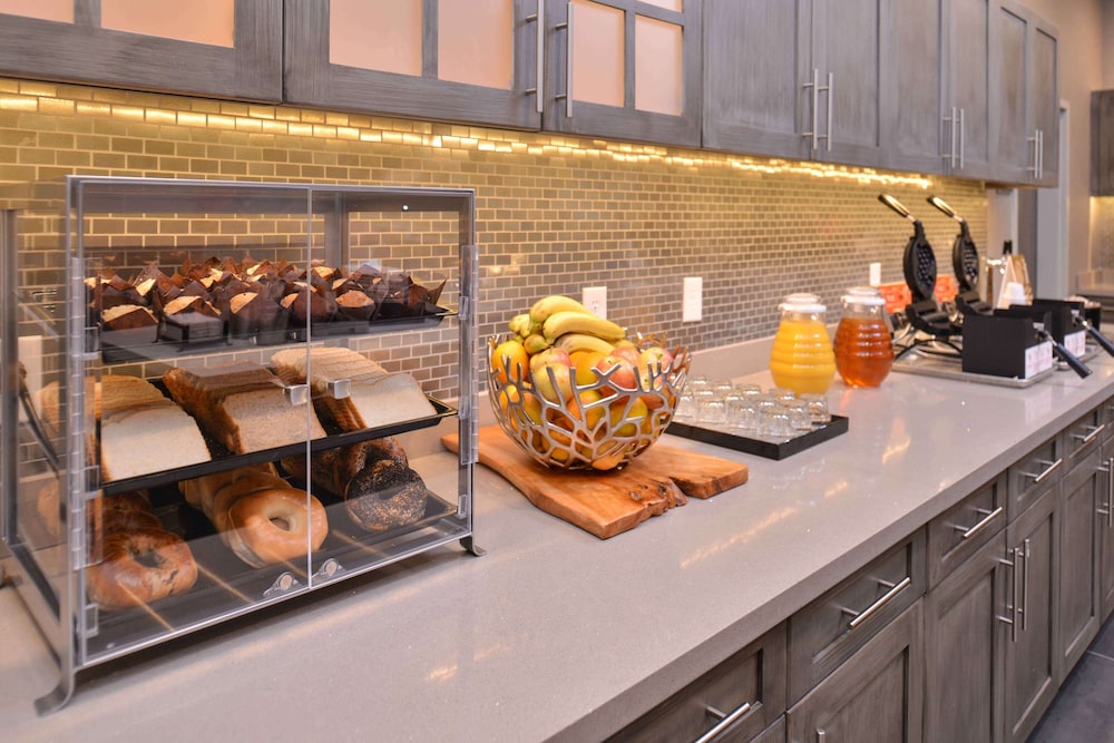 Homewood Suites by Hilton Trophy Club Southlake - photo 36