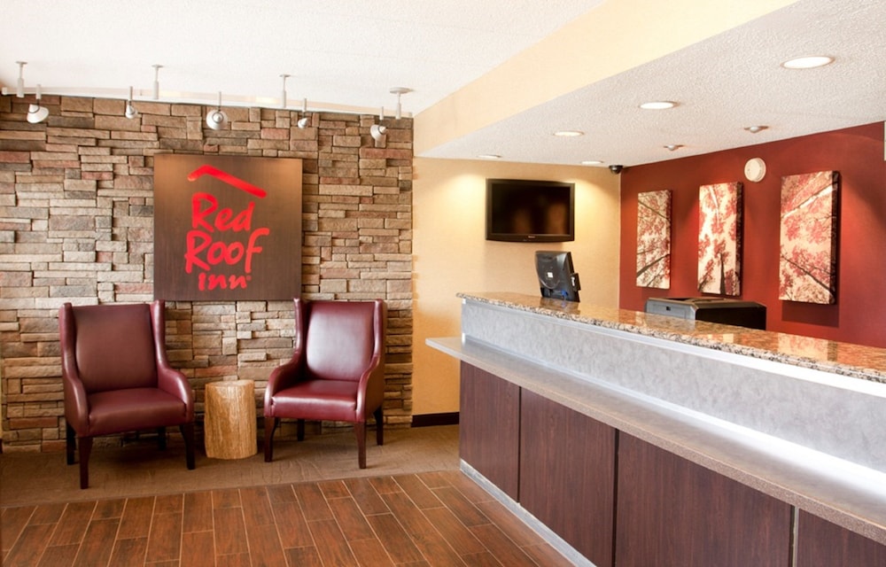 Red Roof Inn Rochester Henrietta - photo 2
