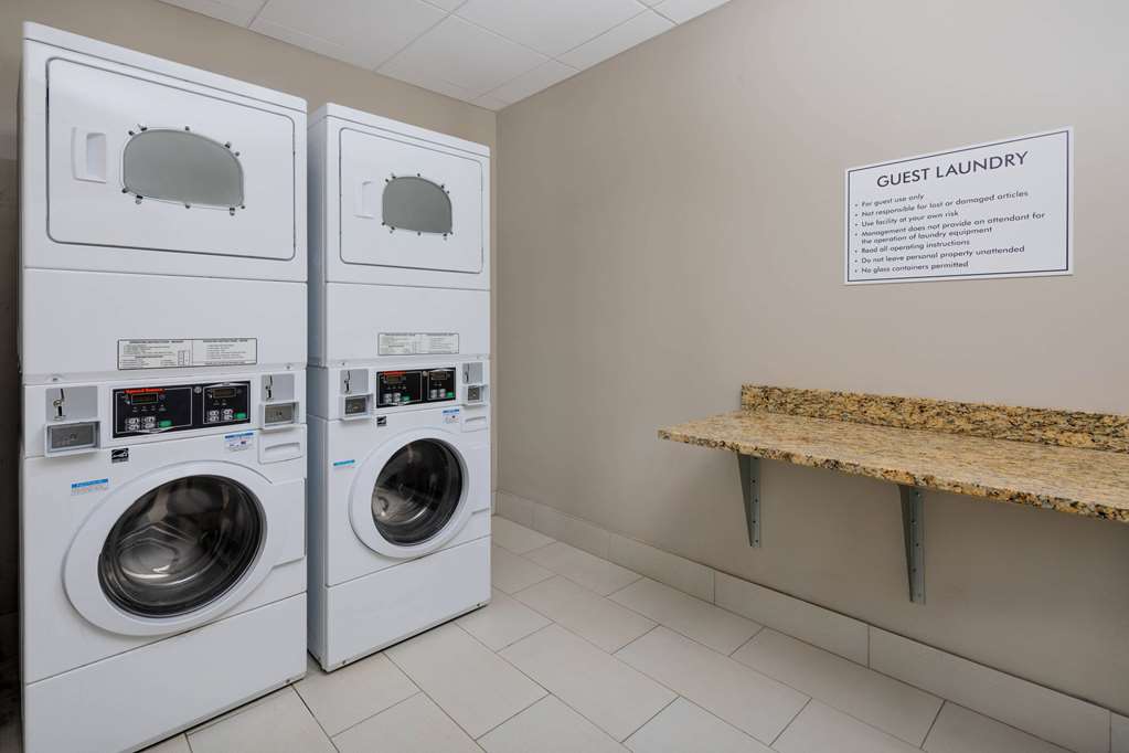 La Quinta Inn & Suites by Wyndham Kennesaw - photo 29