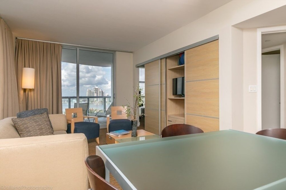 2 Br Luxury Suite In Marenas Beach Resort 2 Bedroom Condo by RedAwning - photo 38
