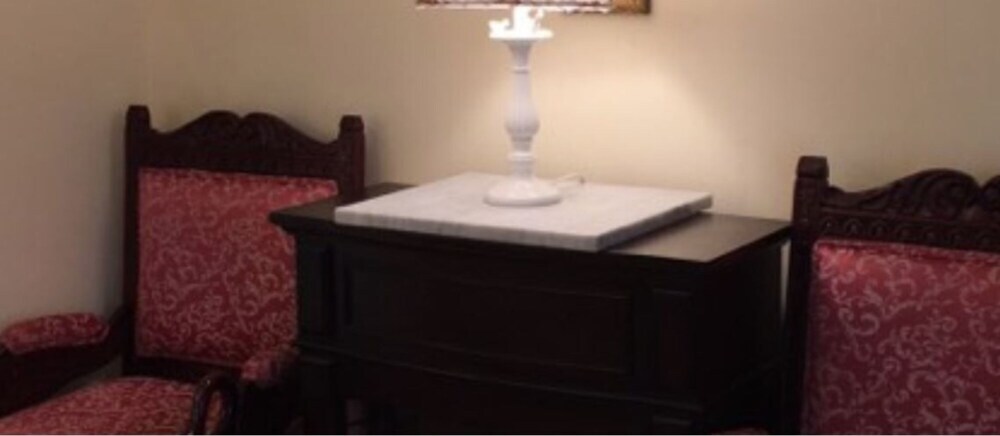 The Red Hook Country Inn - photo 12