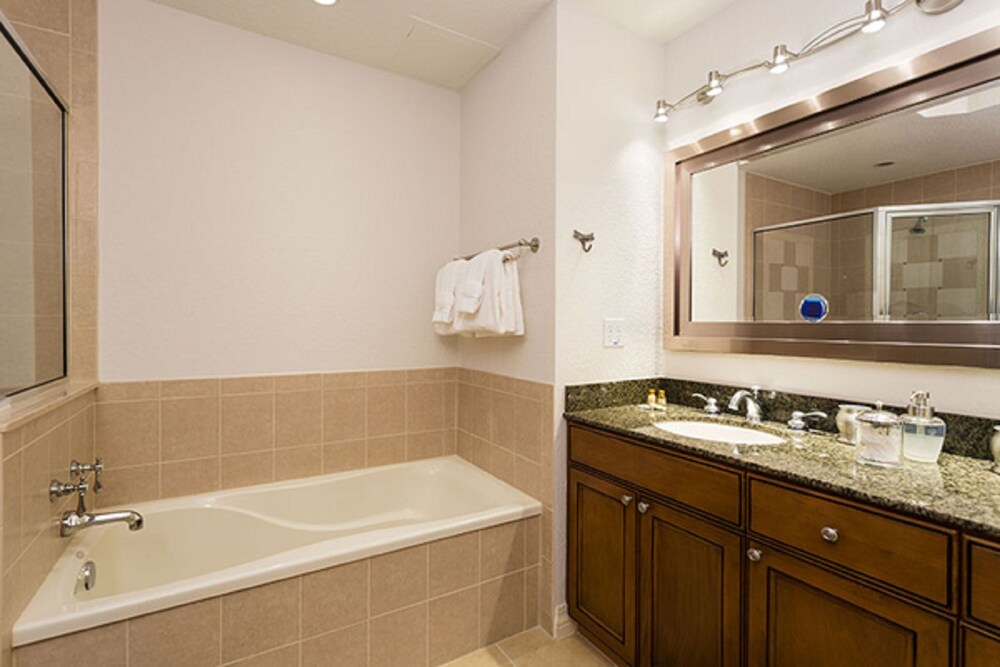 Reunion Resort by Intteli Fun Rentals - photo 65
