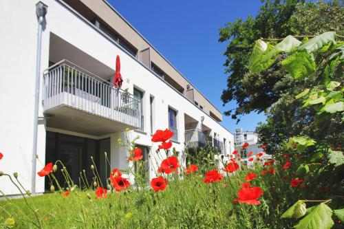 strandnahe schicke Ferienwohnung mit Balkon direkt in Binz Dünenresort 112 — 4-Star Luxury Hotel in Ostseebad Binz, Germany