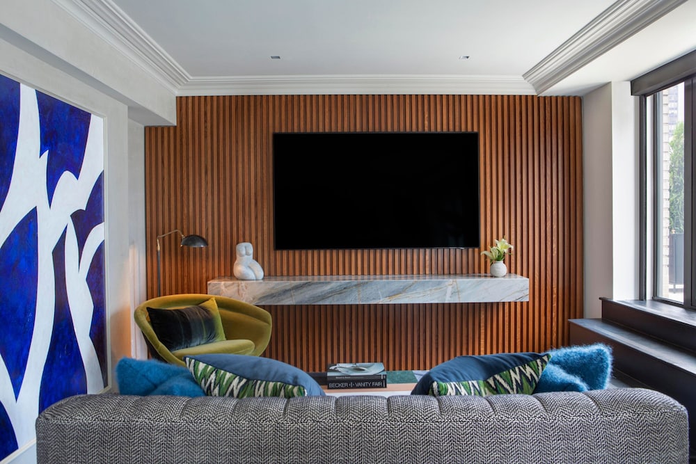 JW Marriott Essex House New York - photo 53