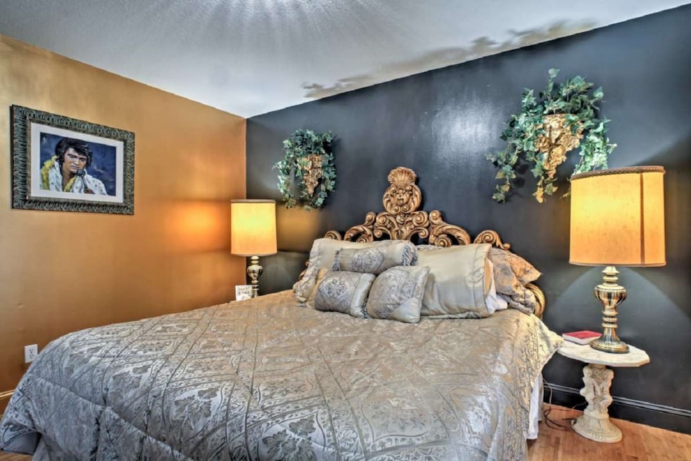 Presley’s Penthouse 2BR Branson Resort Condo in Branson, United States