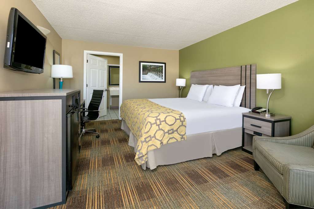 Baymont by Wyndham Prattville Montgomery - photo 20