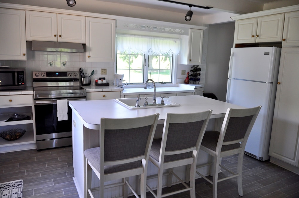The Inn at Glenora Wine Cellars - photo 17