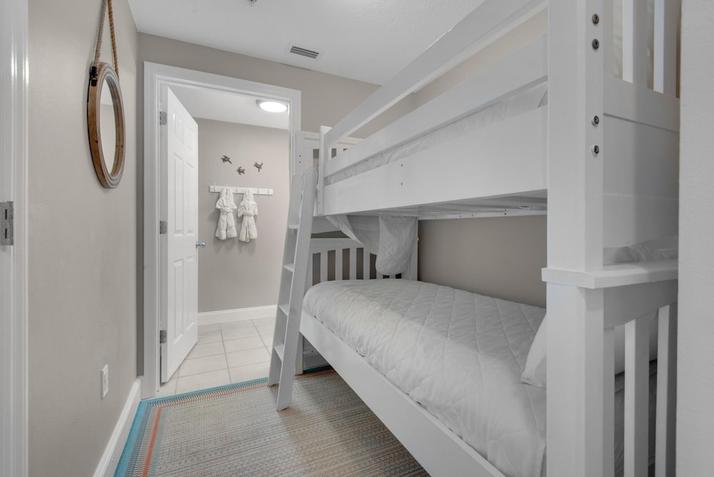 Majestic Beach Towers 1 605 - featured photo