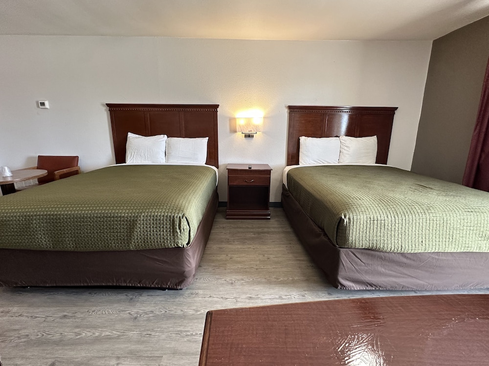 Llano Motel - photo 16