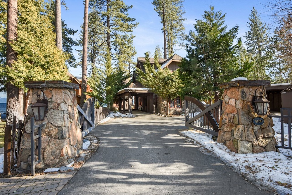 Homewood on the Lake - photo 25