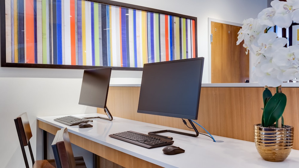 Holiday Inn Express & Suites Latta by IHG - photo 35