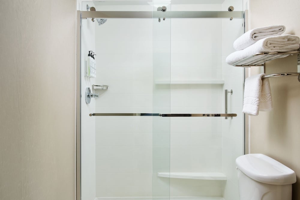 Springhill Suites by Marriott Richmond Northwest - photo 22