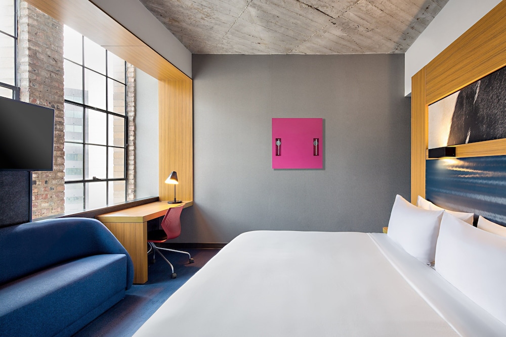 Aloft Dallas Downtown - photo 13