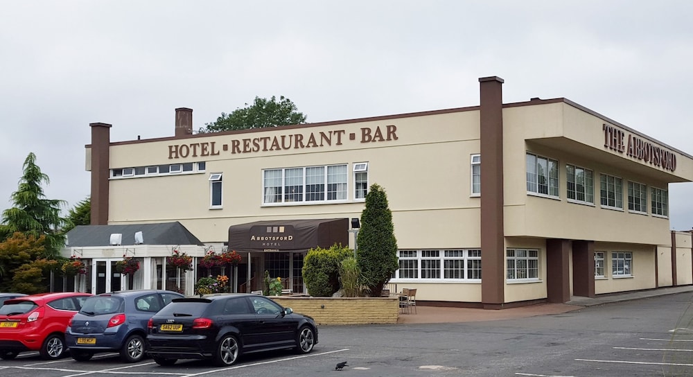 Abbotsford Hotel — hotel in Dumbarton