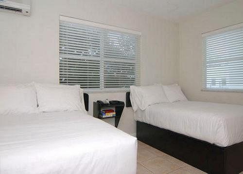 Hawaii Hotel - photo 9