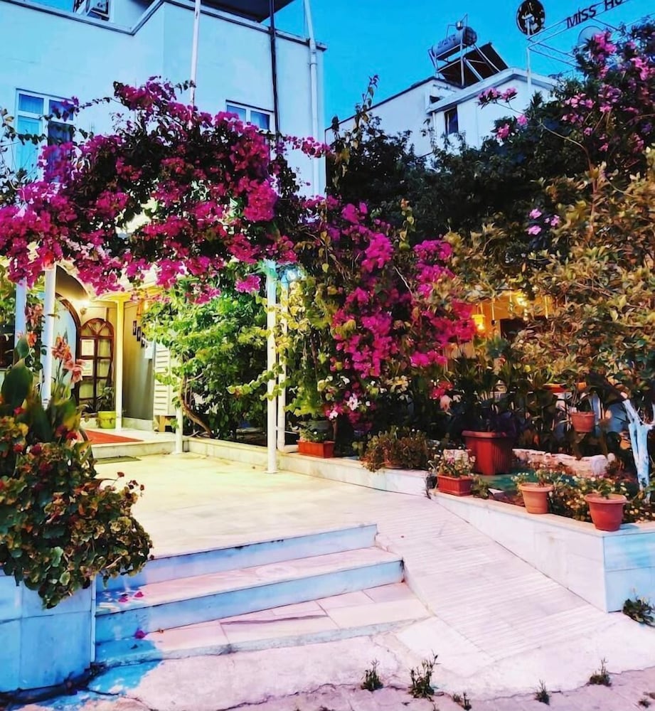 Kardelen Otel in Milas, Turkey