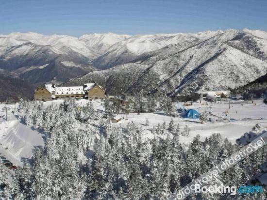 Hotel Portaine 2000 — hotel in Sort