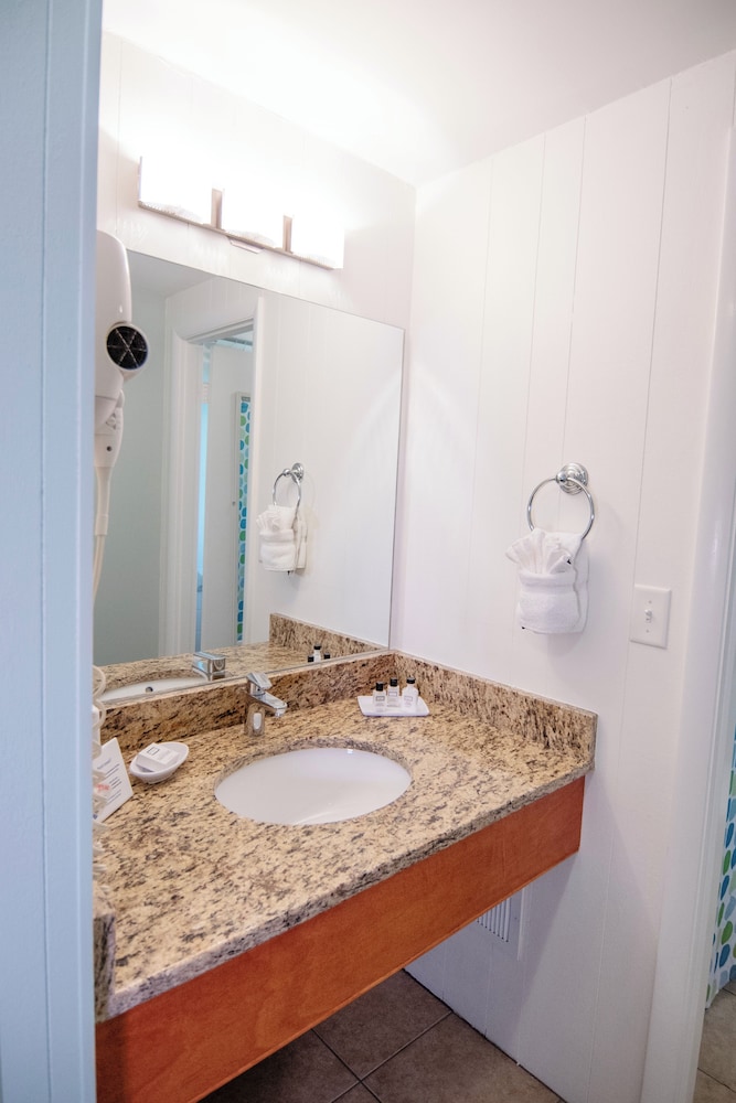 Cape Colony Inn - photo 20
