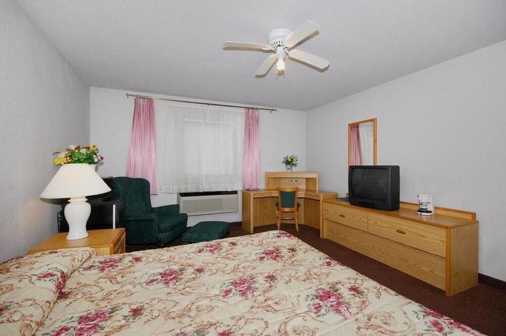 Oakhill Inn Tahlequah - photo 12