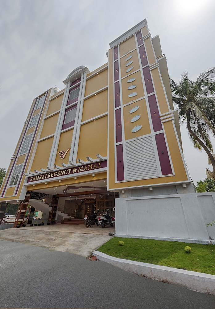 Hotel Ramraj Regency in Nagercoil, India