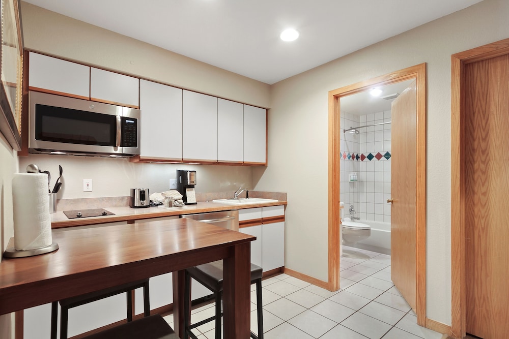 Gold Point Resort Breckenridge by Vacatia - photo 32