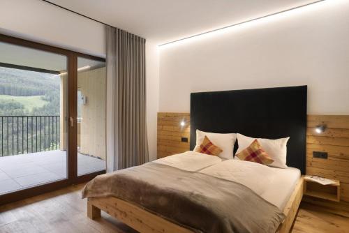Archehof Hochzirm Lodge Johanna — 4-Star Luxury Hotel in Campo Tures, Italy