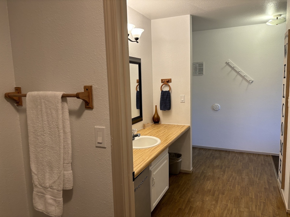 Brownsville Motel - photo 129