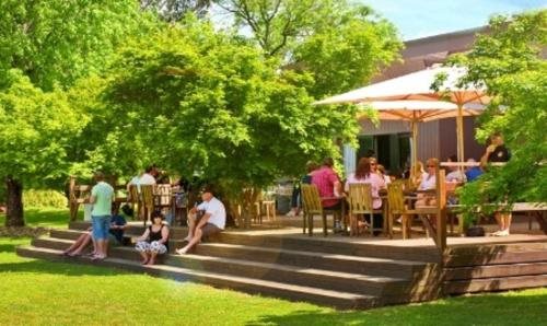 Buffalo Motel and Country Retreat in Bright, Australia