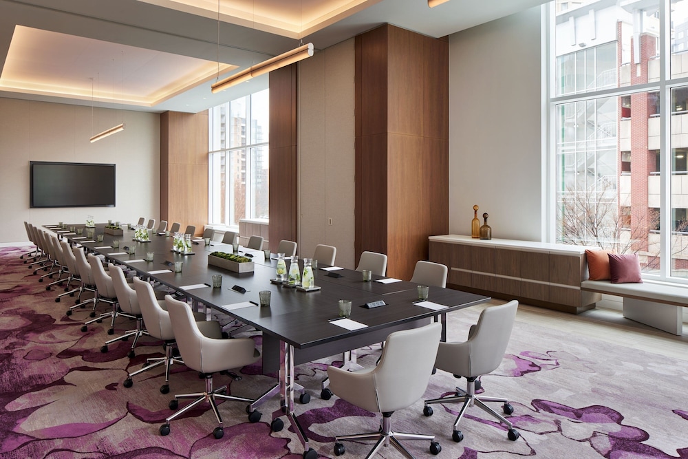 Marriott Bethesda Downtown at Marriott HQ - photo 54